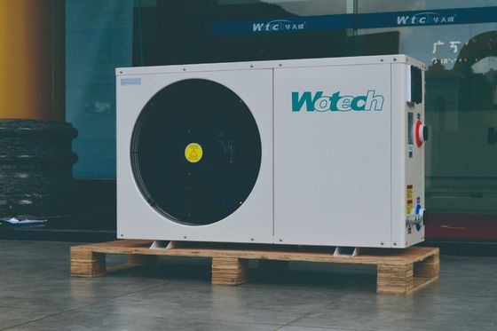 6kw R32 超静かな残留型オン/オフ 空気から水への熱ポンプ 住宅プール用に設計